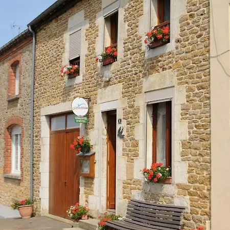 D'hotes L'hirondelle Frühstückspension Girondelle